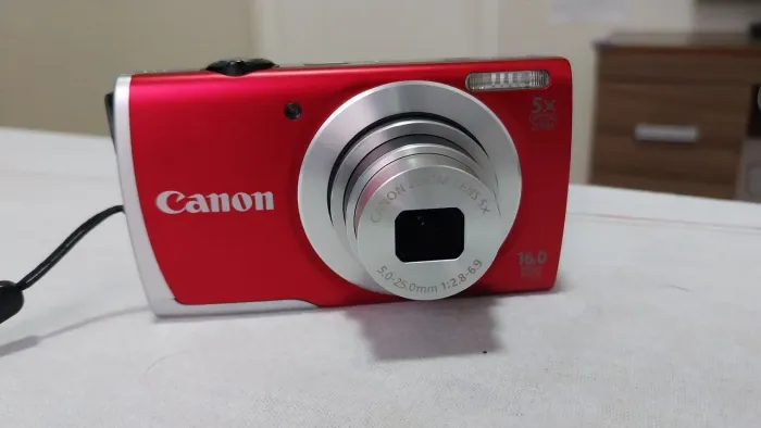 Canon 16 mega pixels Pawer Shot A2500