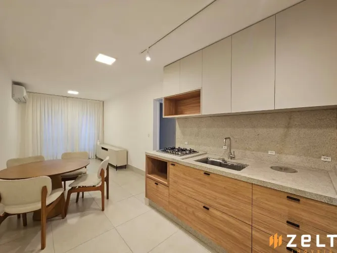 Apartamento com 2 dormitórios para alugar, 58 m² por R$ 2.650/mês - Vila Nova - Blumenau/S