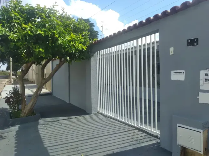 Imóvel para venda possui 160 metros quadrados com 3 quartos em Vila Itatiaia - Goiânia - G