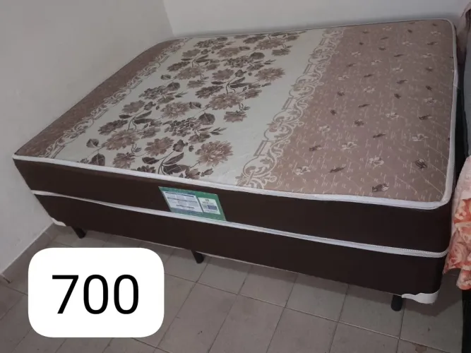 Cama casal 2 meses de uso