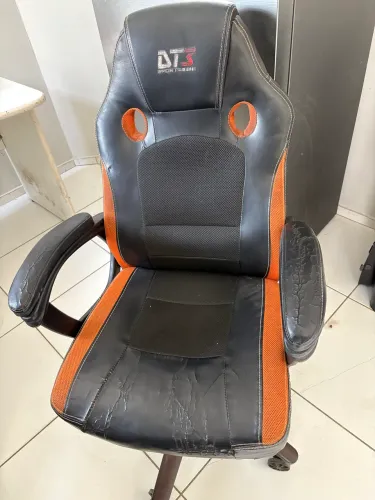 Cadeira Rotatória Gamer 