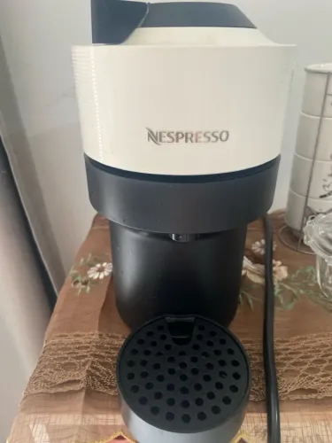 Cafeteira Nespresso vertuo 110 V