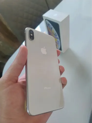 ?IPHONE XS MAX 74%?