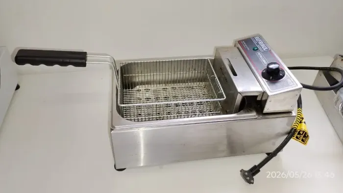 FRITADEIRA ELÉTRICA CUBA INOX REFRISUL 220v