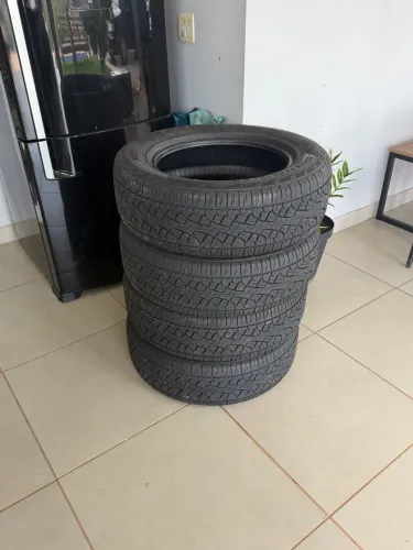 Jogo 4 Pneus 225/65 R17 Originais Bronco Sport - 15 mil km