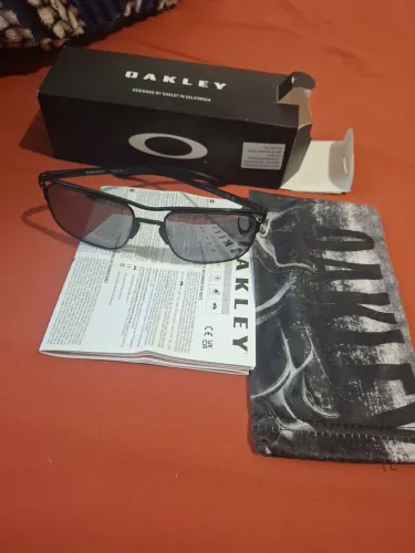 Óculos de Sol Oakley HOLBROOK TI