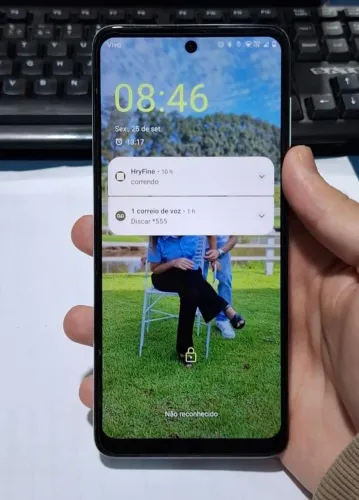 Moto G 22 Smartphone usado em estado de novo