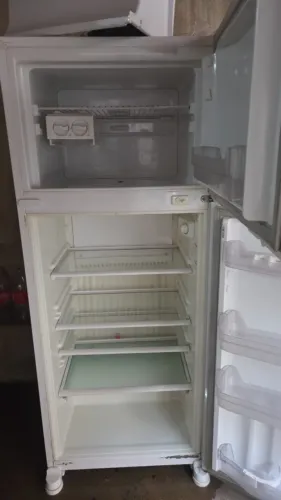 Geladeira usada