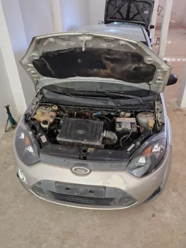 Ford Fiesta S 1.0 8V Flex 5P 2014