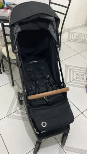 Carrinho de bebê Máximo Cosi EVA 0 a 22kg