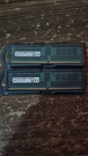 Memoria DDR4 32gb ECC 2400mhz