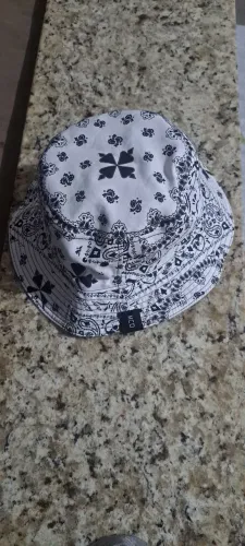 Chapéu MCD dois lados novo venda ou troca
