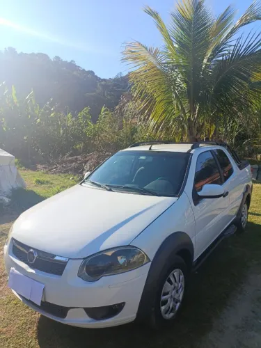 Fiat Strada Trekking 1.6 16V Flex CD 2015