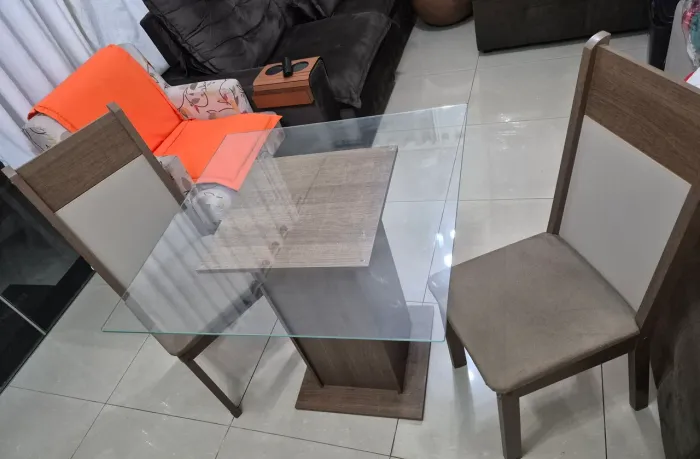 Mesa tampo de vidro 1x1