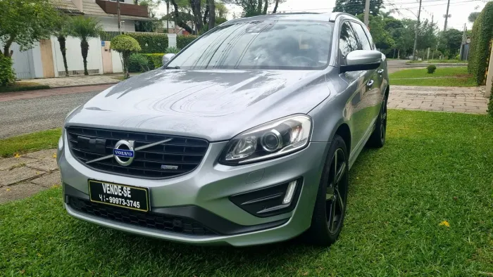Volvo XC 60 R-design 3.0 304cv AWD 5P 2015