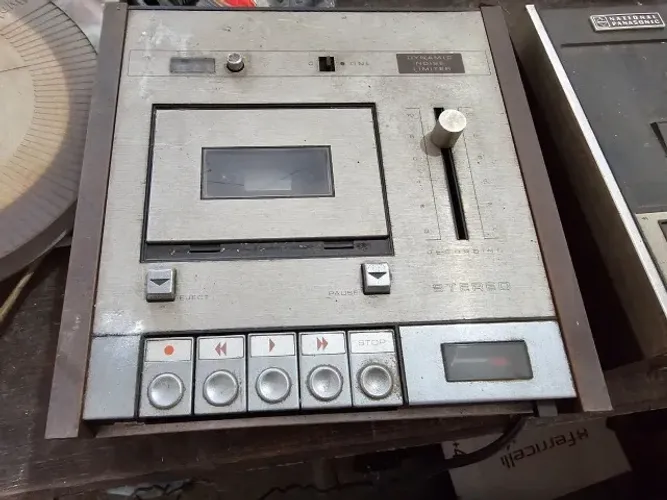 Tape Deck National 260US e Dynamic Philips N2506