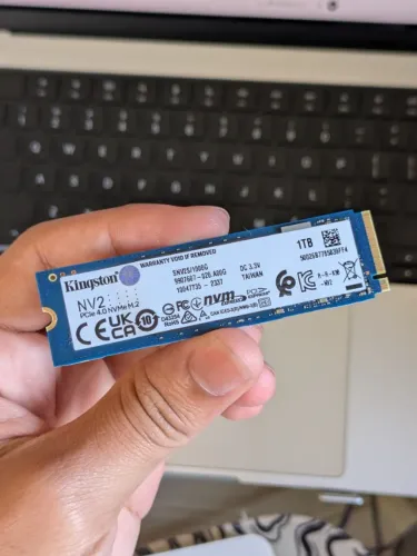 SSD 1TB NVMe Kingston NV2, 99% de saúde
