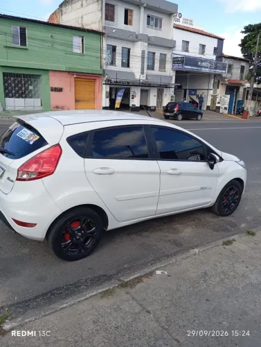 Ford Fiesta 1.6 16V Flex Mec. 5P 2014