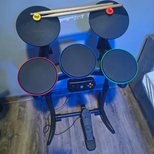 Bateria Guitar Hero Warriors of rock xbox360.