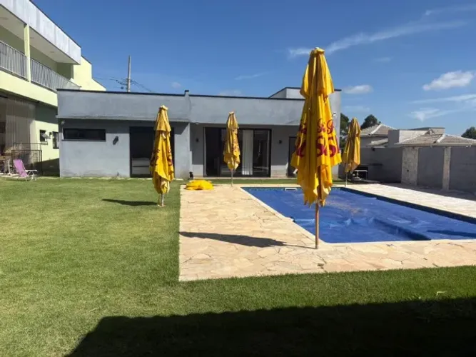 Casa em Atibaia Nova Moderna Atibaia B Portão Condomínio Linda Piscina Aquecida 4 quartos