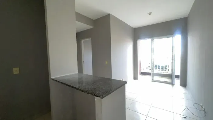Apartamento com 2 quartos, 1 suite e vaga de garagem