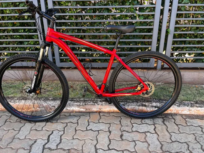 Bike aro 29 OX, freios hidráulicos, entrega grátis
