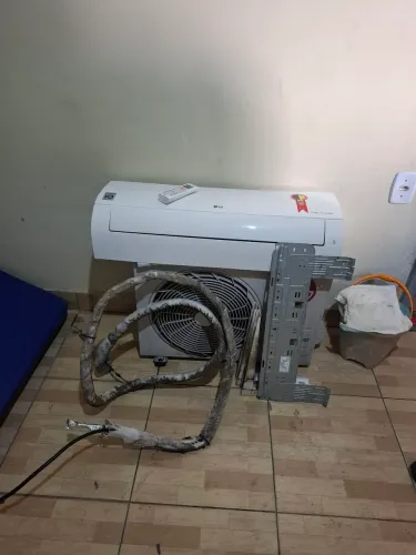 Vendo AR CONDICIONADO
