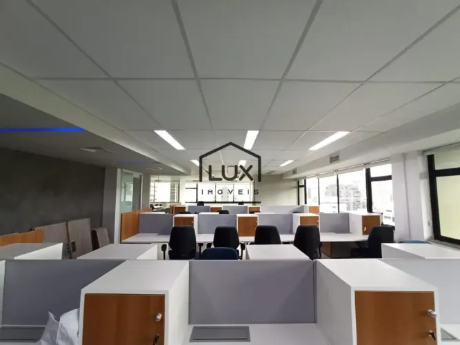 Sala Comercial Mobiliada para Alugar, 148m², 5 Banheiros, 4 Vagas de Garagem, Moema codigo