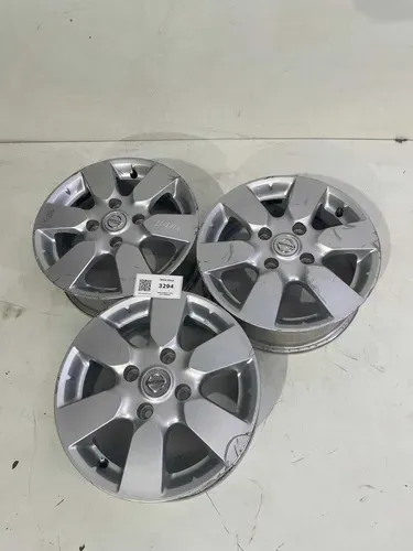Roda Nissan Tiida R16 Unidade Prataa