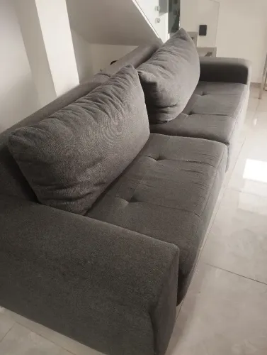 Sofá Tok stok 4 lugares