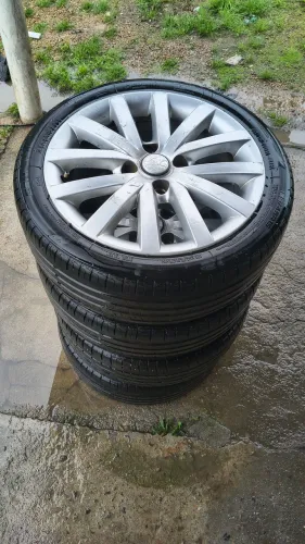Rodas 15 VW 4x100 com pneus 70%