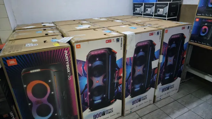 JBL Partybox 710 Lacrada, Original, nota fiscal, 1 ano de garantia