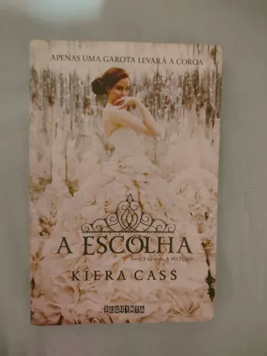 Livro a escolha kiera cass