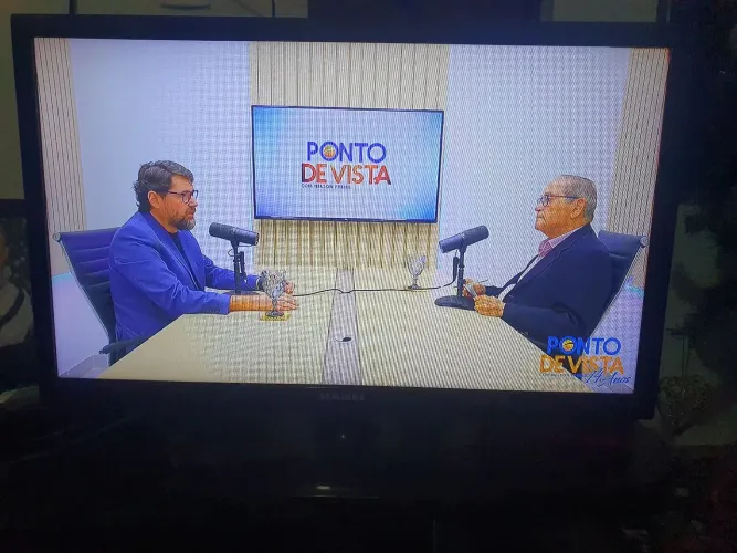 Tv led samsung 24 polegadas.