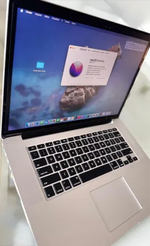 Macbook Pro Tela Retina 15 - i7 - 16gb/256gb