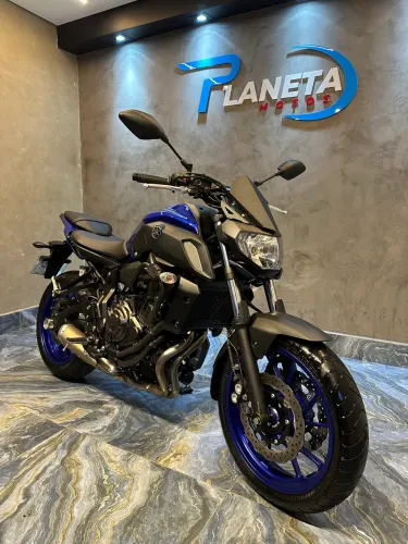 YAMAHA MT-07 689 CC ANO 2023/2024