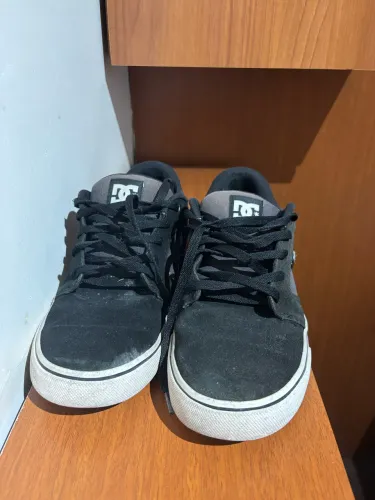 Tênis DC shoes 41