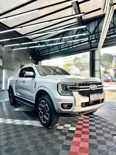 Ford Ranger Limited+ 3.0 V6 4X4 CD TB DIE AUT 2025