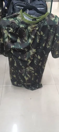 Camiseta camuflada tatica militar