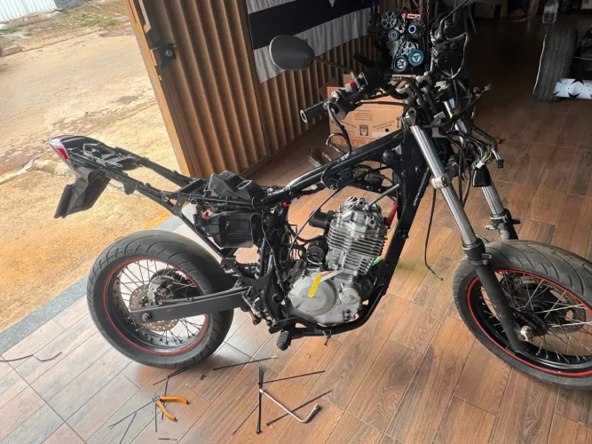 Rodas montard Falcon