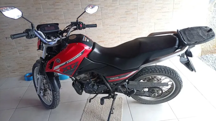 Crosser único dono