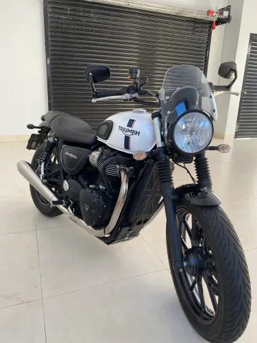 Triumph Street Twin 900 2019