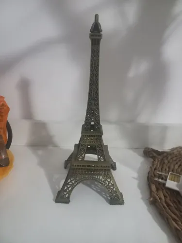 Decoração Torre Eiffel 25 cm (Doação)