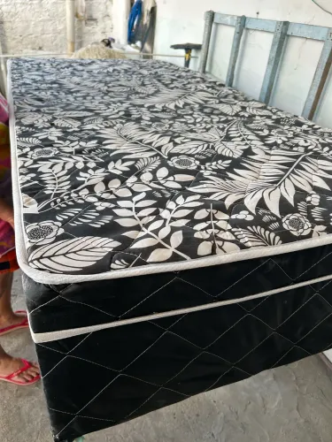 Cama de solteiro