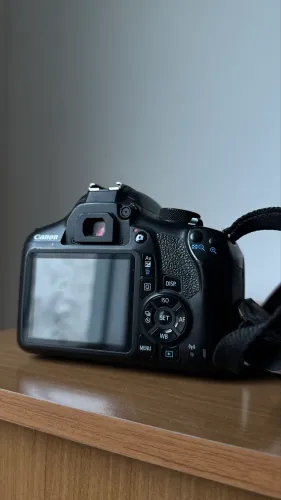 Câmera cânon t6 ótima 