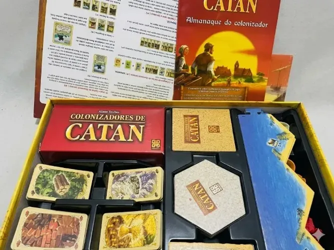 Jogo de Tabuleiro Colonizadores de Catan
