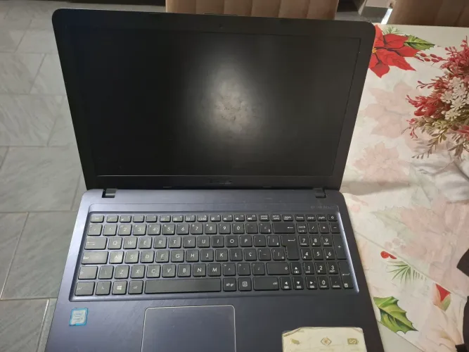 Notebook Asus i3