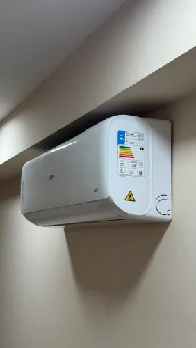 Ar-Condicionado Split Elgin Inverter 18.000 BTUs