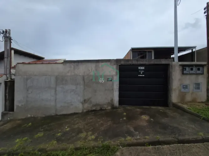 76004- Jardim Contorno - Casa a venda em bairro tradicional de Poços de Caldas/MG
