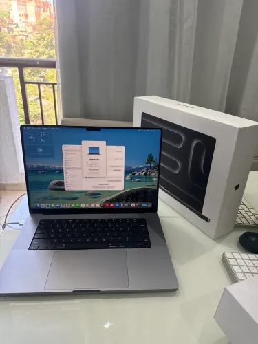 MacBook Pro a2485 2021 M1 Pro 16gb de ram